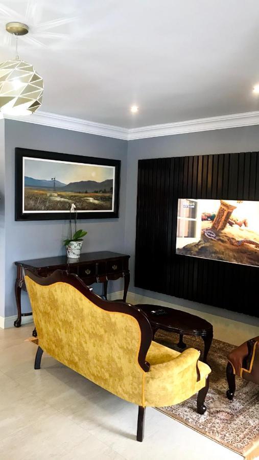 Sasavona Boutique Hotel Polokwane Ngoại thất bức ảnh
